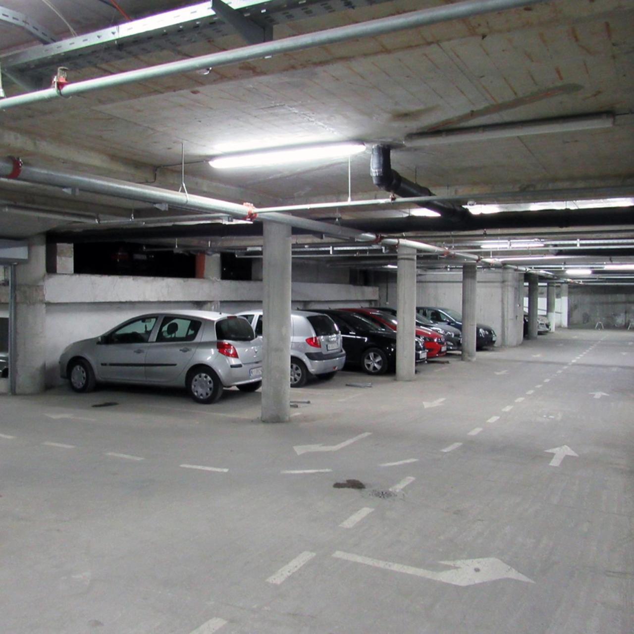 65 Square Meters Designer Apartment In Heart Of City - River View ! Park For Free Ni 外观 照片