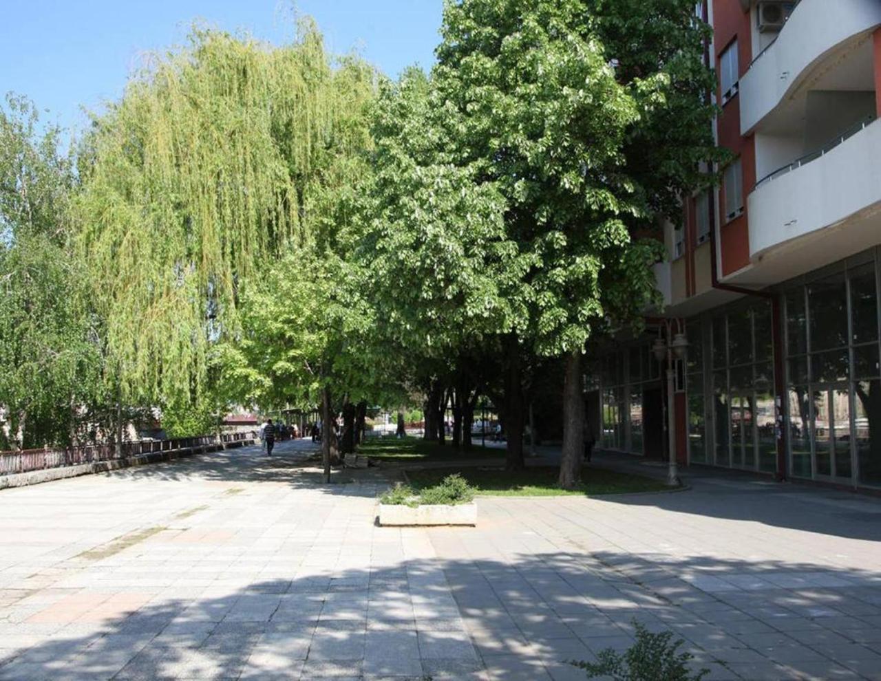 65 Square Meters Designer Apartment In Heart Of City - River View ! Park For Free Ni 外观 照片