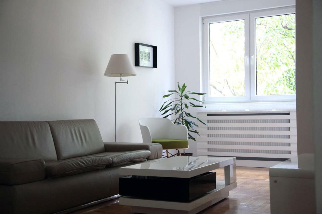 65 Square Meters Designer Apartment In Heart Of City - River View ! Park For Free Ni 外观 照片